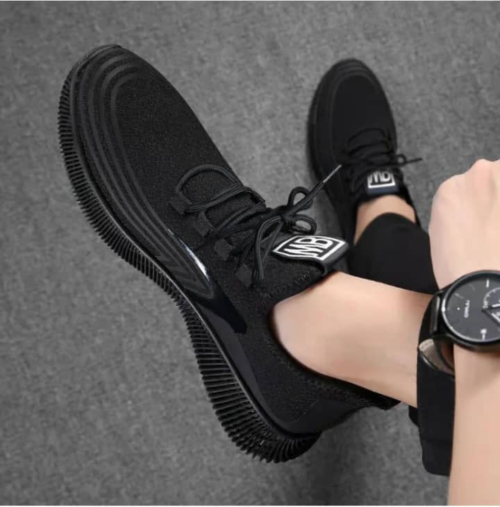 Chaussures de Sport Noir – Ultra Confort, Légères et Antidérapantes